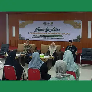 Sarasehan UMK Halal Bersama Diskoperindag dan Kopsyah Mitra Usaha Ideal di Sambut Meriah Pelaku Usaha