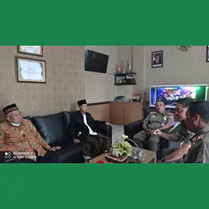 MUI Gresik Desak Satpol PP Tindak Tegas Warung Pangku