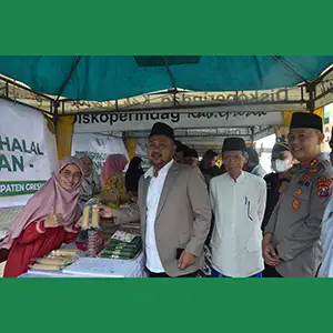 Bazar UMKM Halal di Peresmian Kantor MUI Gresik Meriah, Pedagang Senang