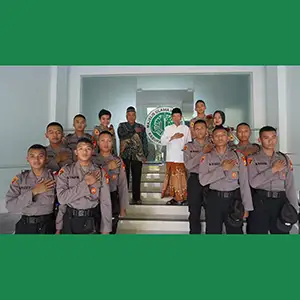 Kyai Mansoer Beri Wejangan Agar Para Taruna Akpol dan Bintara Polri Jadi Pengayom Masyarakat