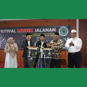 Festival Musik Jalanan Berlangsung Meriah, Bawakan Lagu Lir-ilir Hingga Tuhan Ciptaan Bimbo