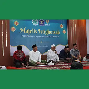 Kiai Munif Ajak Santri At-Taubah Perbanyak Istighfar di Bulan Ramadhan