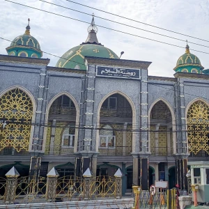 Jadwal Sholat Kabupaten Gresik Rabu, 14 Januari 2025