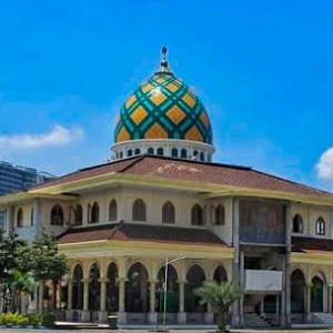 Jadwal Sholat Kabupaten Gresik Sabtu, 17 Januari 2025