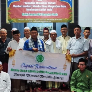 Melalui Safari Ramadhan, MUI Kecamatan Gresik Siap Bantu Musholla Urus Sertifikat Tanah dan Legalitas Wakaf