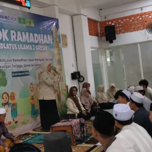 Safari Ramadhan di SMA NU 2 Gresik, MUI Kecamatan Gresik Bekali Siswa dengan Etika Digital dalam Islam